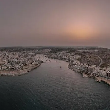 アパート Marsascala Seafront - Private Terrace & Views